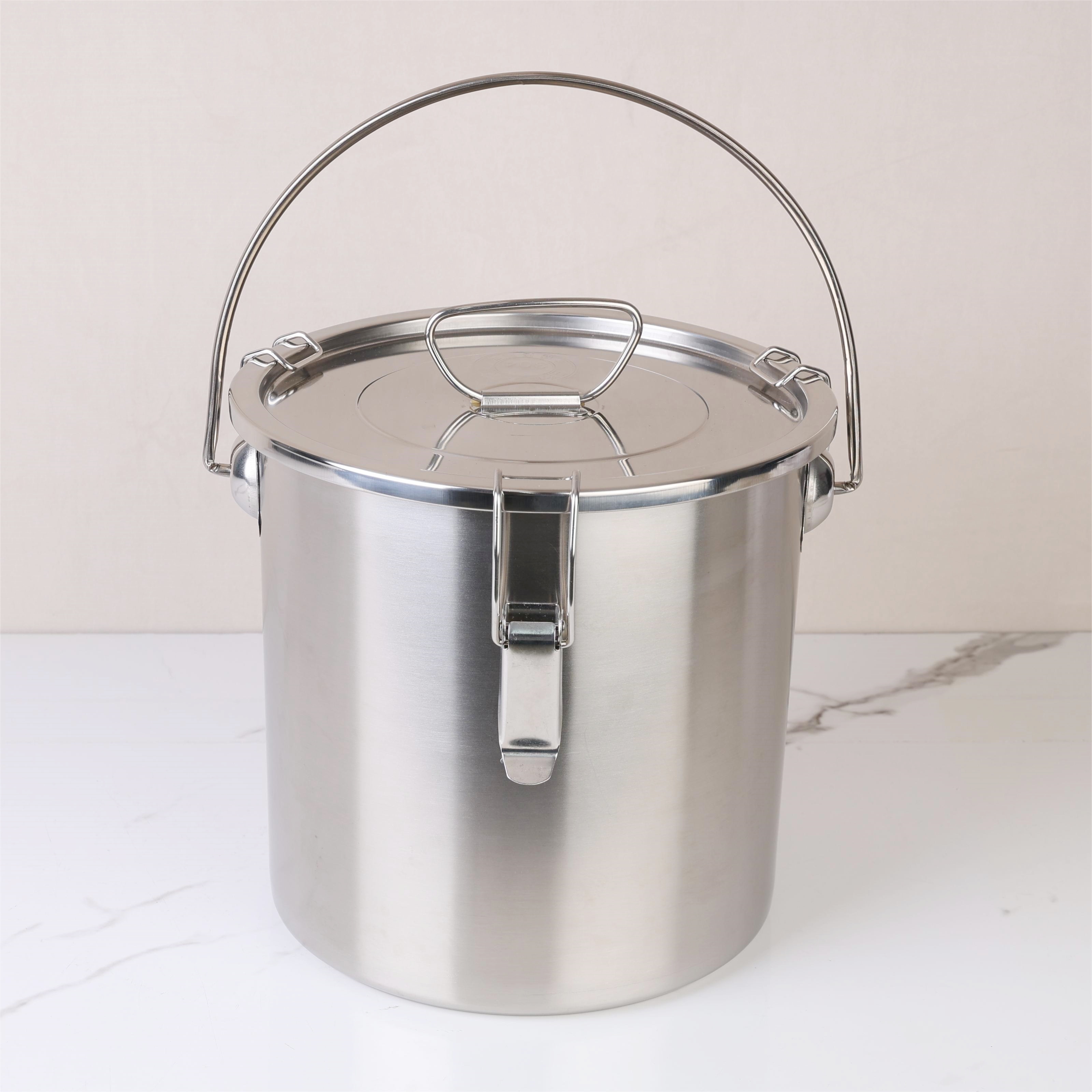 Factory Prices High Quality Custom Hotel Stainless Steel Seal Bucket Large Capacity 304 Metal Barrel With Lid